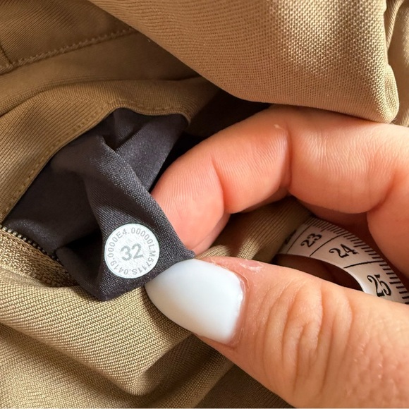 Lululemon ABC pant Size 32 inseam 33” Color Artifact - Picture 9 of 9